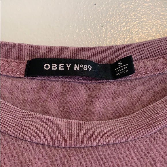 OBEY T-shirt - Picture 3 of 4